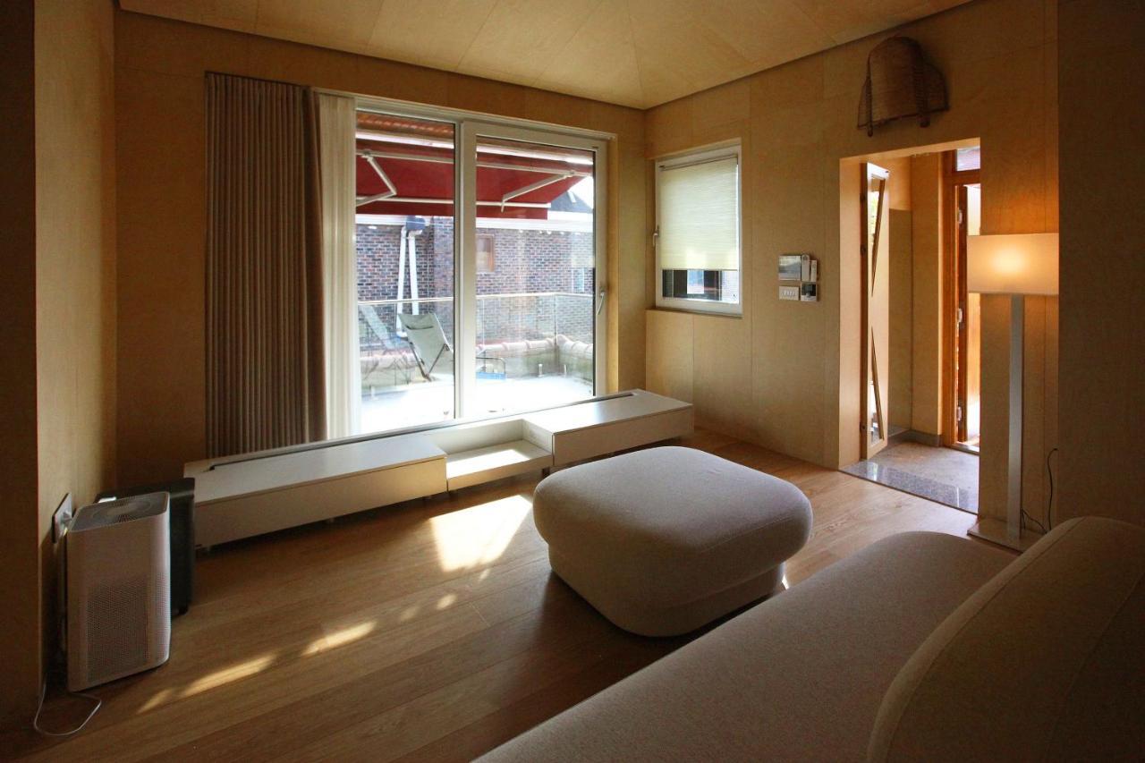 Entire Apartment Or Single Rooms In Homegarden Park Near Camp Humprehys Pyeongtaek Εξωτερικό φωτογραφία