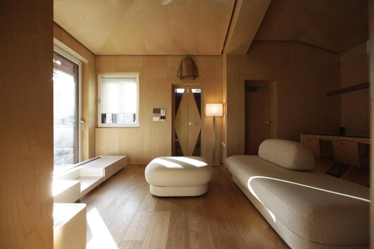 Entire Apartment Or Single Rooms In Homegarden Park Near Camp Humprehys Pyeongtaek Εξωτερικό φωτογραφία
